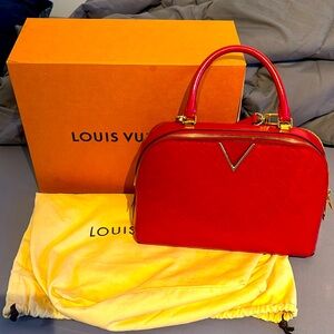 Louis Vuitton Melrose bag